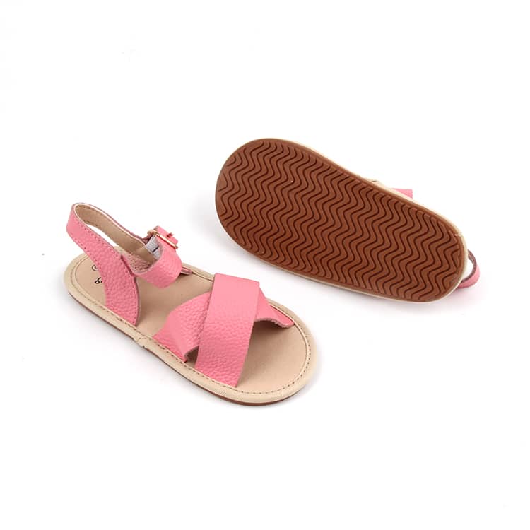 Pink best sale flamingo sandals