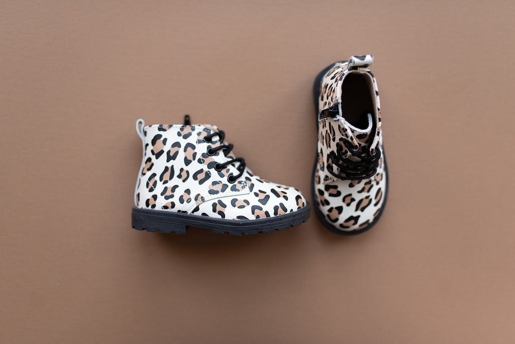 White leopard clearance print boots