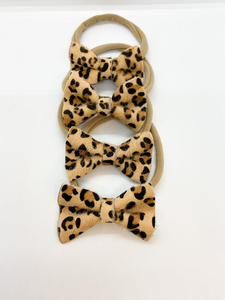 
                
                    Load image into Gallery viewer, Leather Bow Headband - Leopard Black - rileycoshoes.com
                
            