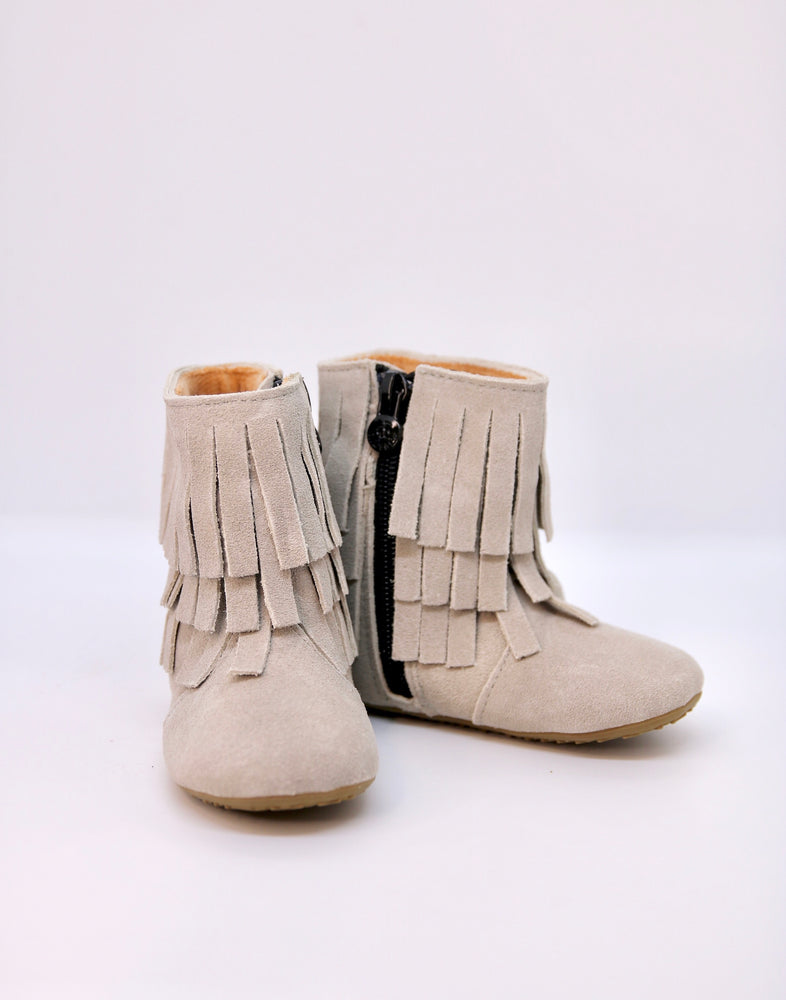 Amelia Fringe Boots - Suede Gray