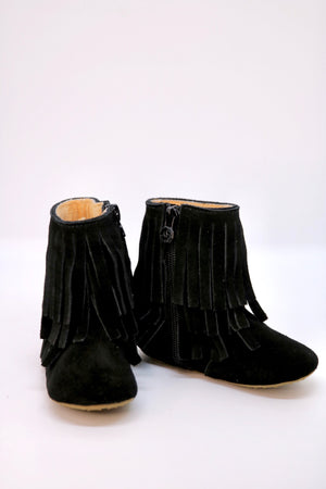
                
                    Load image into Gallery viewer, Amelia Fringe Boots - Suede Black
                
            