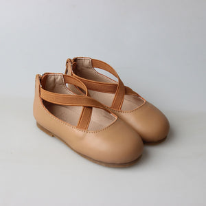 
                
                    Load image into Gallery viewer, Eleyna Ballet Flats - Cookie Dough
                
            