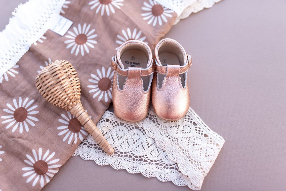 Riley T-Straps - Rose Gold Scalloped