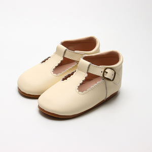 Riley T-Straps - Scalloped - Pale Yellow